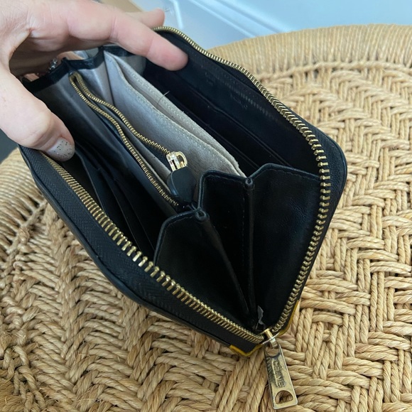 Celine Paris Large Zippered Wallet - Picture 7 of 10
